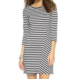 Cupcakes & Cashmere Striped Dress size Small
